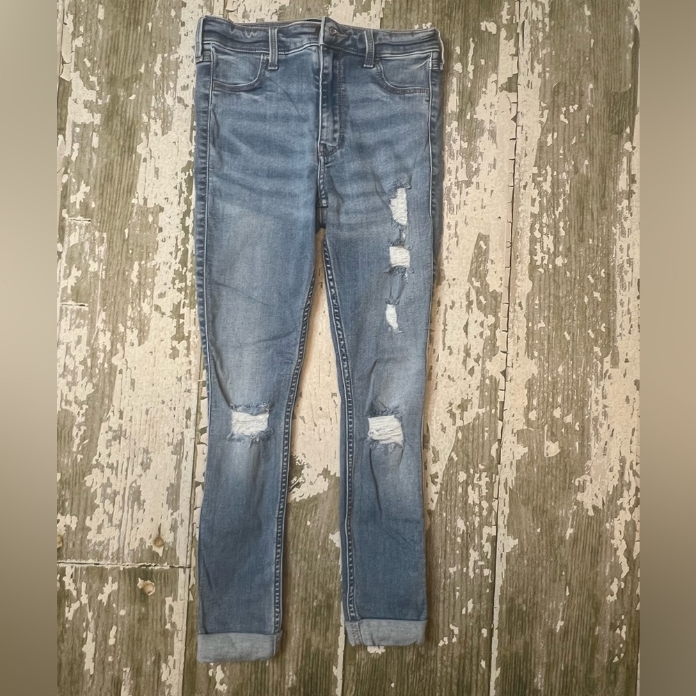 Girls hollister jeans Wore once